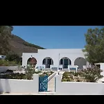 Lovely House Infront Of The In Molos
