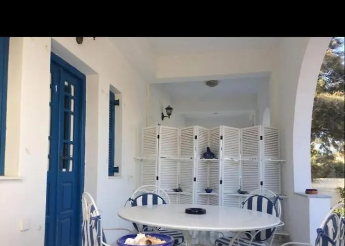 Appartamento Lovely House Infront Of The In Molos