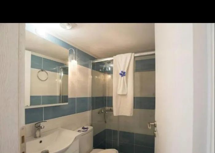 Appartamento Lovely House Infront Of The In Molos