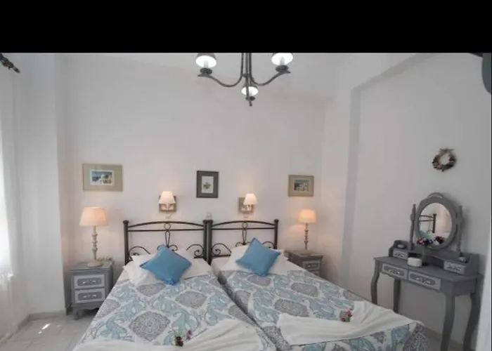 Lovely House Infront Of The In Molos Appartamento Molos (Paros)